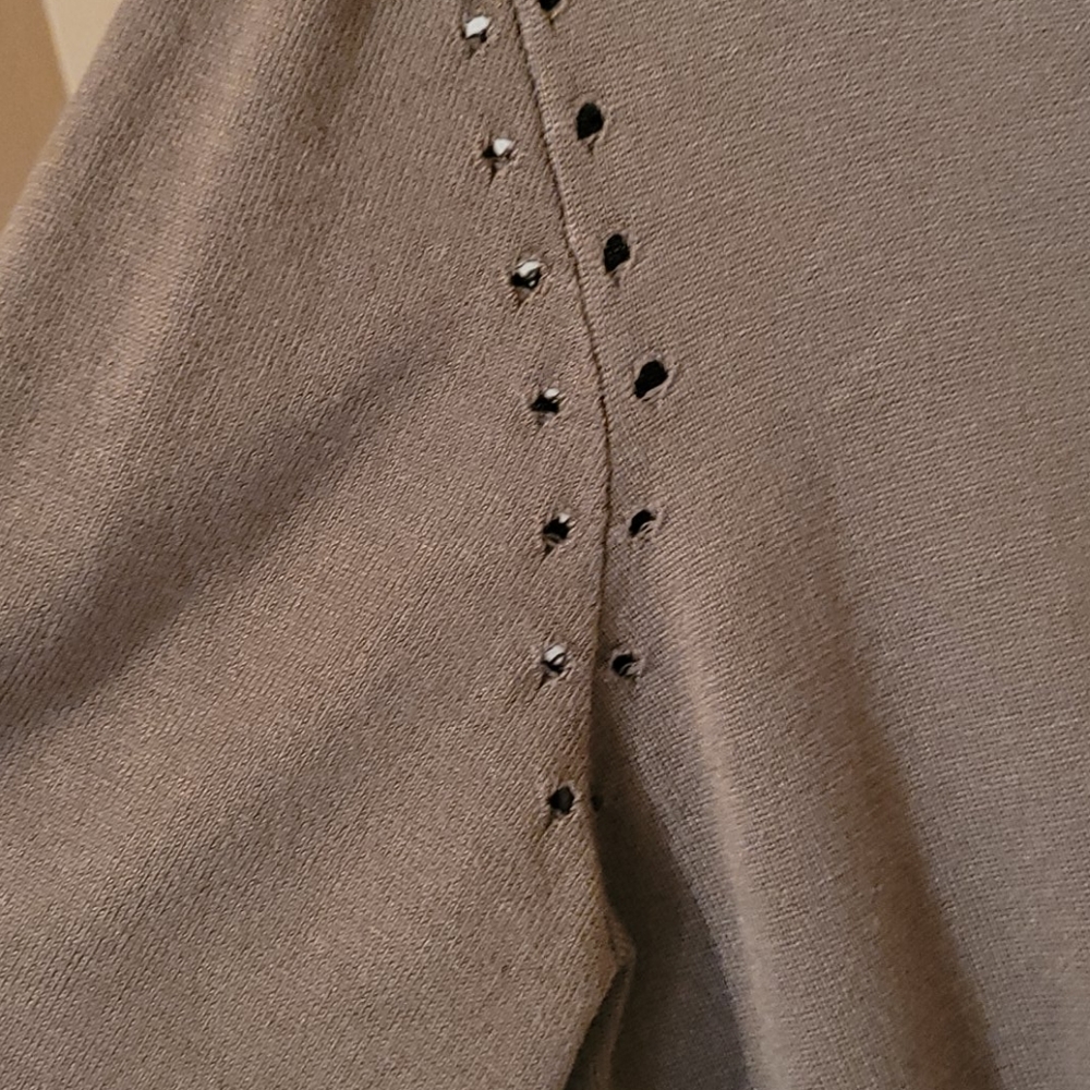 Dress - Picture 3 of 4